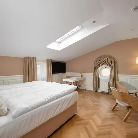 Hotel & Restaurant Chateau Trnova Trnova (Prague-West)