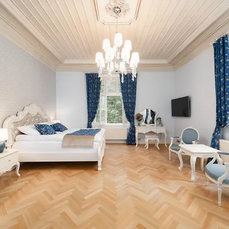 Hotel & Restaurant Chateau Trnova Trnova (Prague-West)