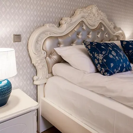 Hotel & Restaurant Chateau Trnova Trnova (Prague-West)
