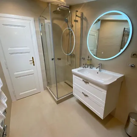 Hotel&restaurant Chateau Trnová Hotel 4*