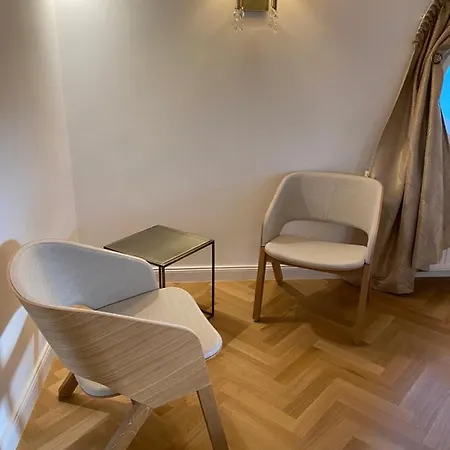 Hotel&restaurant Chateau Trnová Hotel 4*